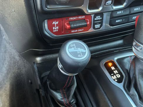 Used 2021 Jeep Wrangler Unlimited Rubicon image 21