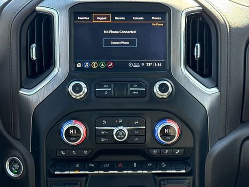 Used 2022 GMC Sierra 2500 Denali image 11