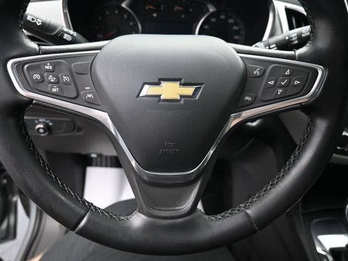 Used 2023 Chevrolet Equinox LT w/ Driver Convenience Package FWD image 16