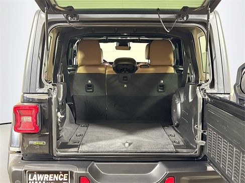 Used 2021 Jeep Wrangler Unlimited Rubicon image 24