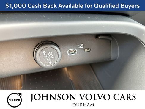 New 2026 Volvo XC40 B5 Ultra w/ Protection Package Premier AWD/4WD image 18