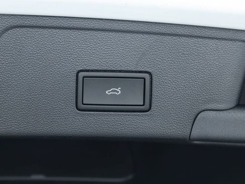 New 2026 Volkswagen Atlas Cross Sport SEL R-Line image 67