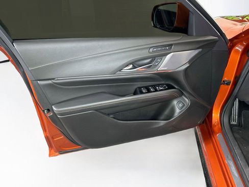 Used 2022 Cadillac CT4 V w/ Navigation Package RWD image 8
