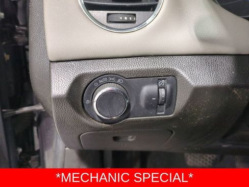 Used 2014 Chevrolet Cruze LS image 29