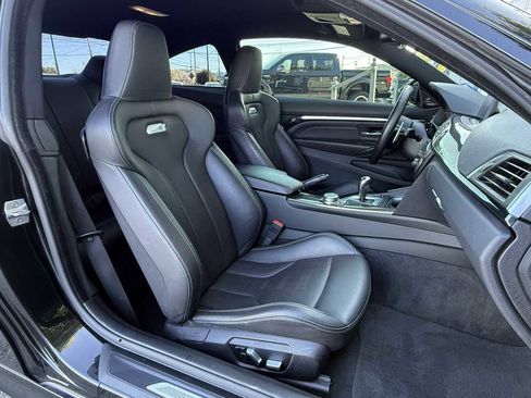 Used 2016 BMW M4 image 9