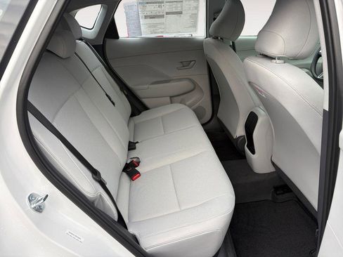 New 2026 Hyundai Kona SE image 29
