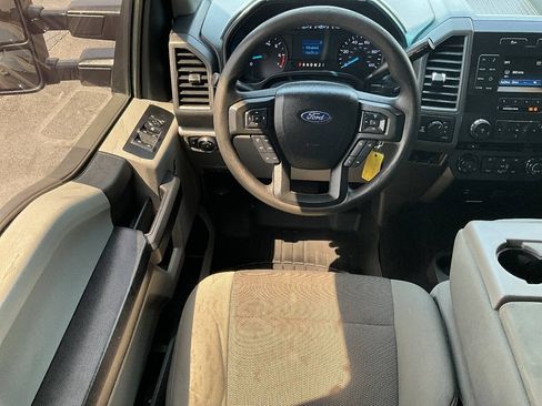 Used 2017 Ford F250 XL w/ STX Appearance Package AWD/4WD image 26