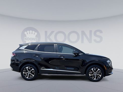 Used 2023 Kia Sportage EX AWD/4WD image 8