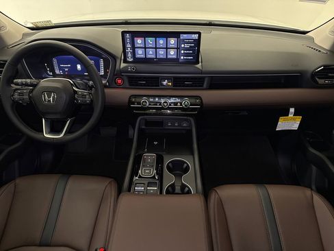 New 2026 Honda Pilot Touring image 13