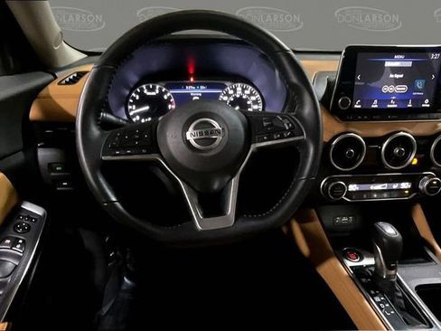 Used 2020 Nissan Sentra SV w/ SV Premium Package image 19