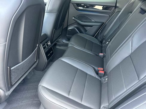 New 2025 Porsche Macan Electric image 14