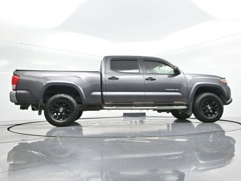 Used 2017 Toyota Tacoma SR5 w/ Tow Package AWD/4WD image 47