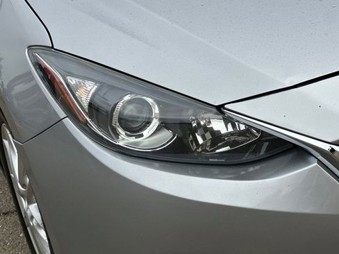 Used 2016 MAZDA MAZDA3 i Grand Touring FWD image 45