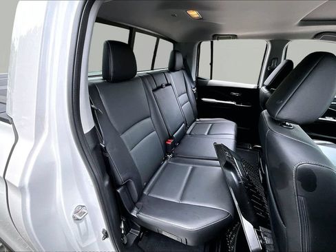 Used 2024 Honda Ridgeline RTL image 17
