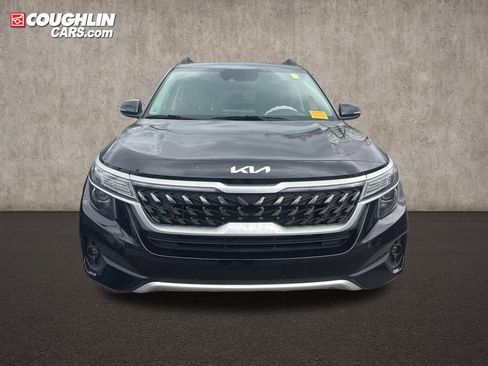Used 2022 Kia Seltos Nightfall Edition image 1