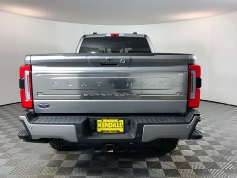 Used 2024 Ford F350 Platinum w/ FX4 Off-Road Package image 5