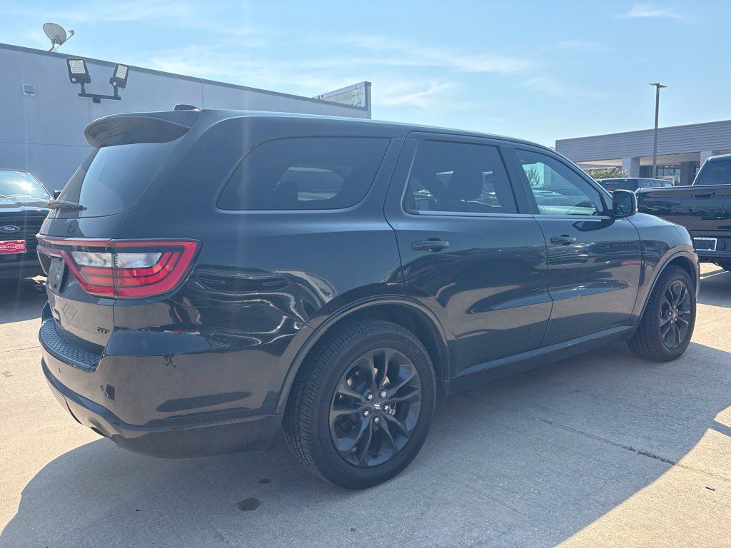 Used 2021 Dodge Durango GT RWD image 2