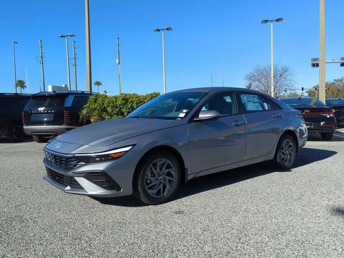 New 2026 Hyundai Elantra Blue image 2