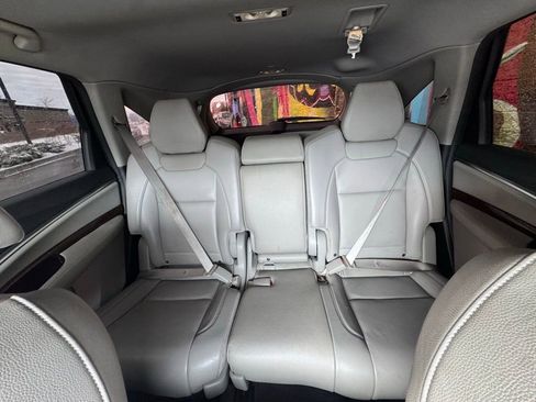 Used 2018 Acura MDX SH-AWD image 9