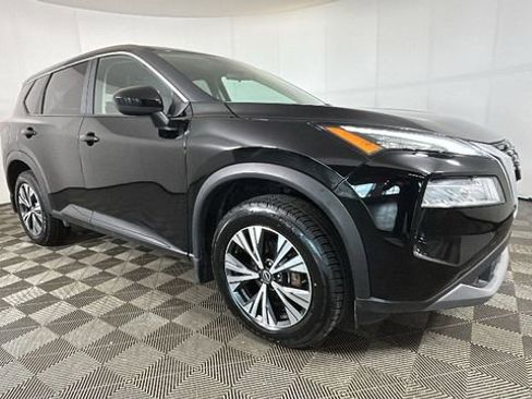 Used 2023 Nissan Rogue SV AWD/4WD image 2