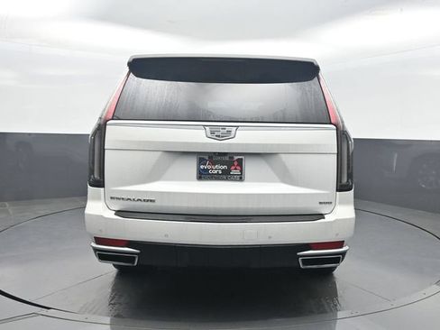 Used 2021 Cadillac Escalade Premium Luxury Platinum RWD image 36