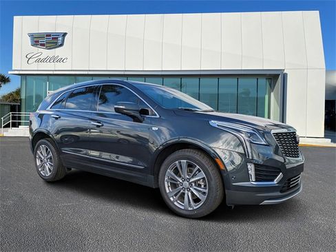 Used 2023 Cadillac XT5 Premium Luxury w/ Technology Package image 1