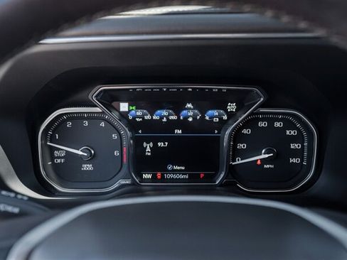 Used 2021 GMC Yukon Denali w/ Denali Ultimate Package AWD/4WD image 31