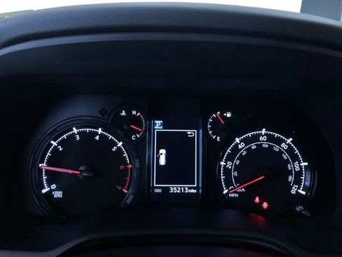 Certified 2024 Toyota 4Runner SR5 Premium image 38