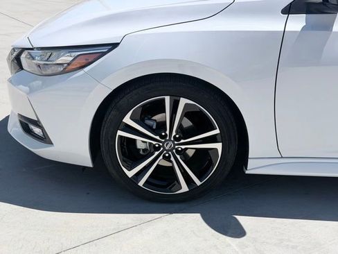 Certified 2023 Nissan Sentra SR FWD image 32