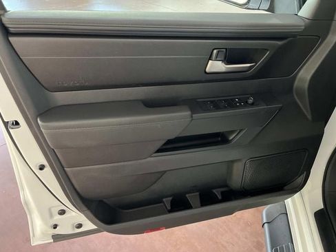 New 2026 Toyota Tundra SR5 AWD/4WD image 18