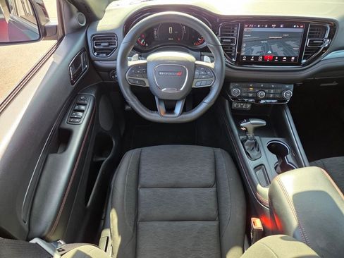 Used 2025 Dodge Durango GT w/ Blacktop Package AWD/4WD image 17