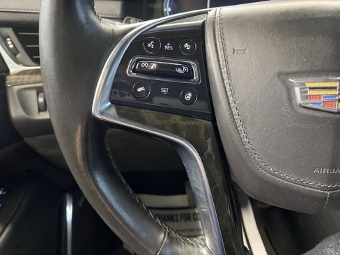 Used 2016 Cadillac Escalade Platinum image 22
