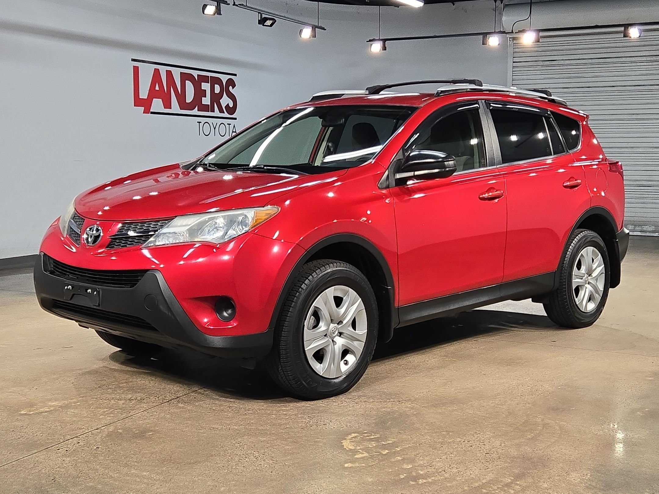 Used 2015 Toyota RAV4 LE FWD image 3