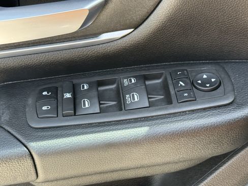Used 2022 RAM 1500 Lone Star AWD/4WD image 26