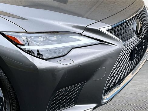Used 2022 Lexus LS 500 AWD w/ Accessory Package (Z2) image 30