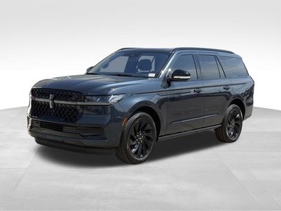 New 2025 Lincoln Navigator Reserve w/ Jet Appearance Package