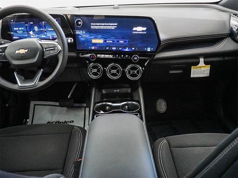 New 2026 Chevrolet Blazer EV LT image 16