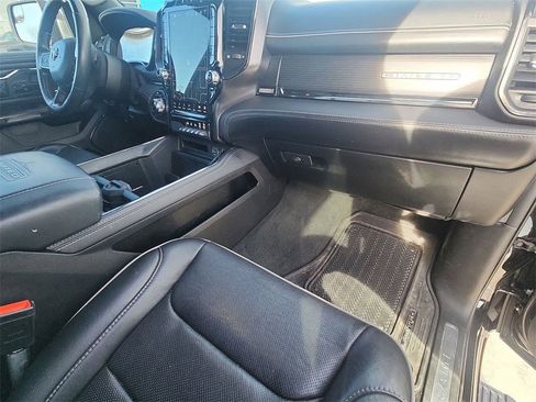 Used 2022 RAM 1500 Limited w/ Body Color Bumper Group image 30