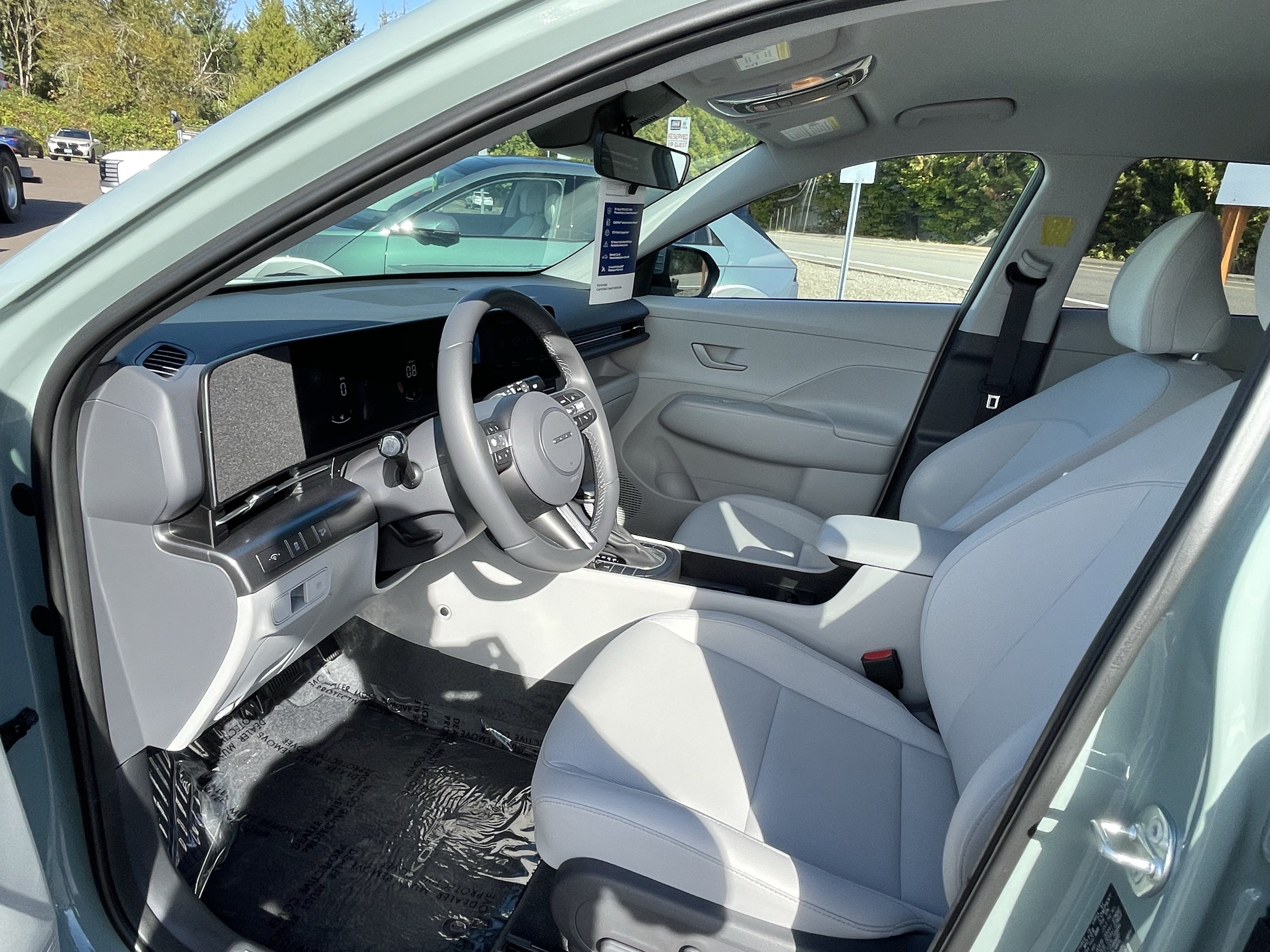 Used 2025 Hyundai Kona SEL AWD/4WD image 10