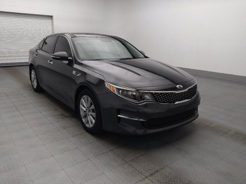 Used 2018 Kia Optima EX w/ Premium Package FWD image 13