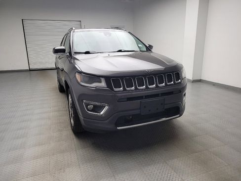 Used 2018 Jeep Compass Limited w/ Navigation Group AWD/4WD image 14
