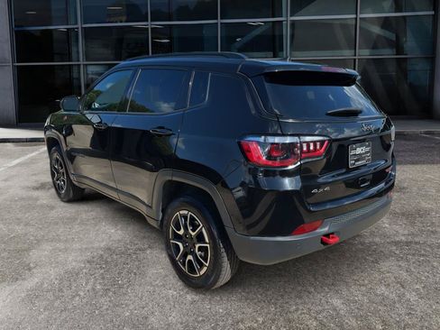 Used 2024 Jeep Compass Trailhawk AWD/4WD image 5
