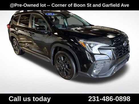 Used 2025 Subaru Ascent Bronze Edition AWD/4WD image 7