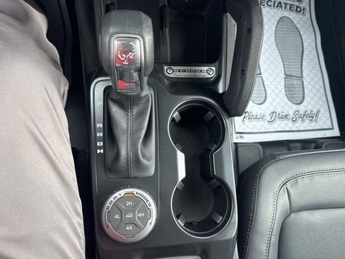 New 2026 Ford Bronco Badlands image 26