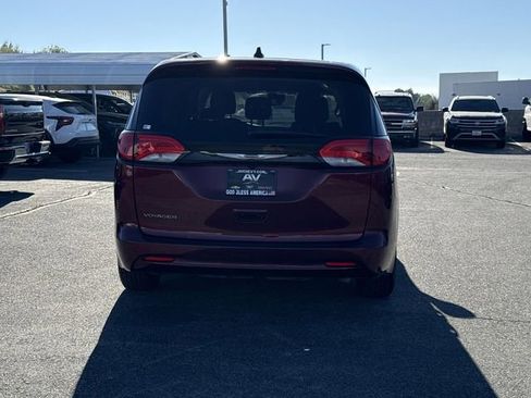 Used 2023 Chrysler Voyager LX FWD image 35