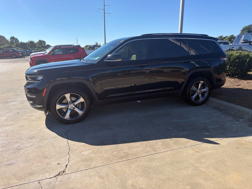 Used 2021 Jeep Grand Cherokee L Limited RWD image 10