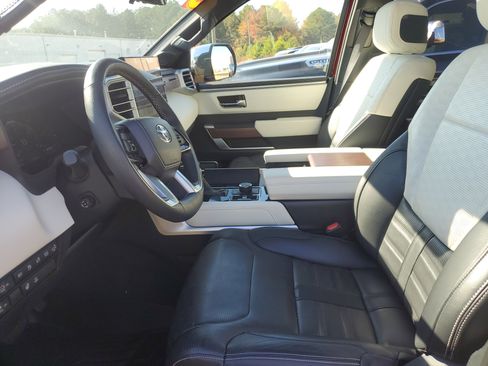 Used 2023 Toyota Sequoia Capstone image 18