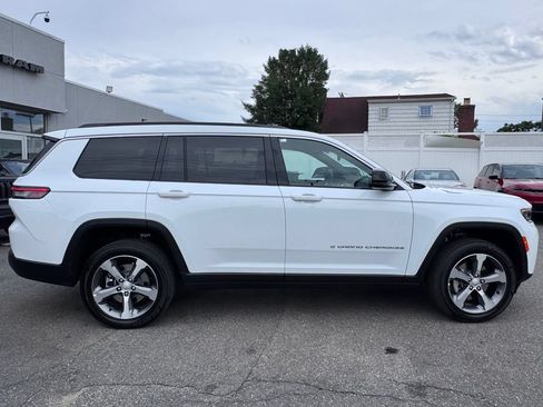 New 2026 Jeep Grand Cherokee L Limited AWD/4WD image 8