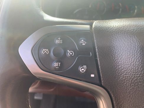 Used 2015 Chevrolet Silverado 1500 High Country w/ High Country Premium Package image 17