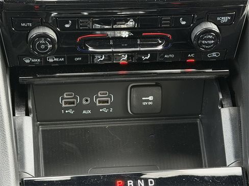 New 2025 Jeep Grand Cherokee L Altitude image 16